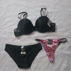Black and Pink Leopard Print Women's Panties And Thong Set